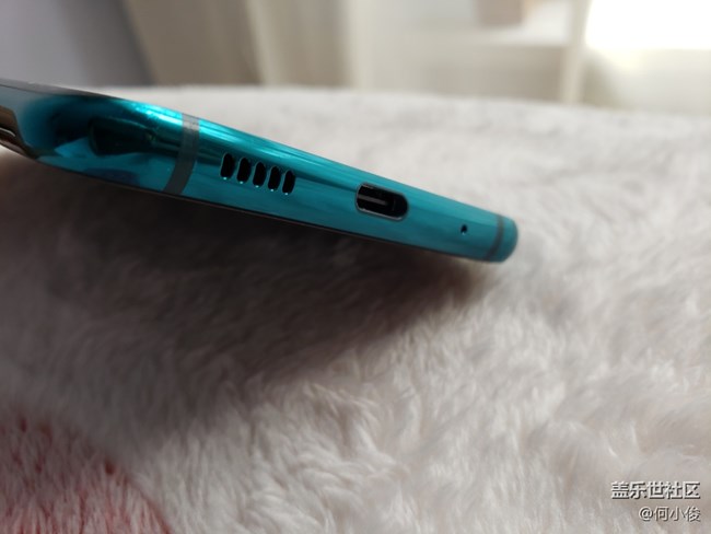 【測(cè)評(píng)】一份遲到的測(cè)評(píng)Galaxy A8s-part1-開箱+特色