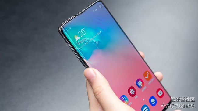 三星 Galaxy S10 上手體驗：真正的“戰(zhàn)斗天使”在這里