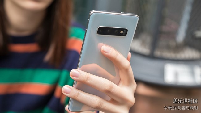 三星 Galaxy S10 上手體驗：真正的“戰(zhàn)斗天使”在這里