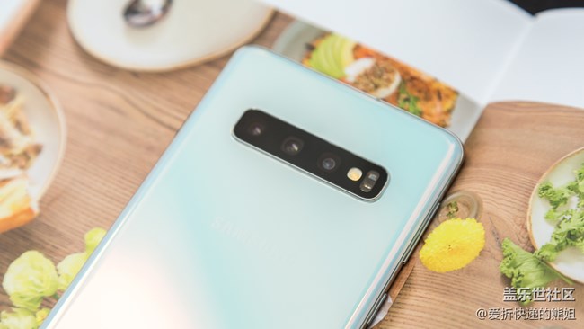 三星 Galaxy S10 上手體驗：真正的“戰(zhàn)斗天使”在這里