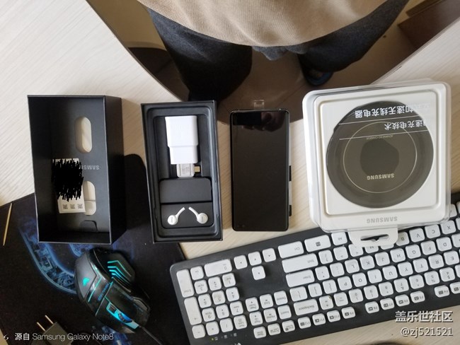 S10+琉璃綠到手開(kāi)箱