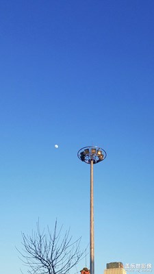 【時(shí)光】+藍(lán)天之下