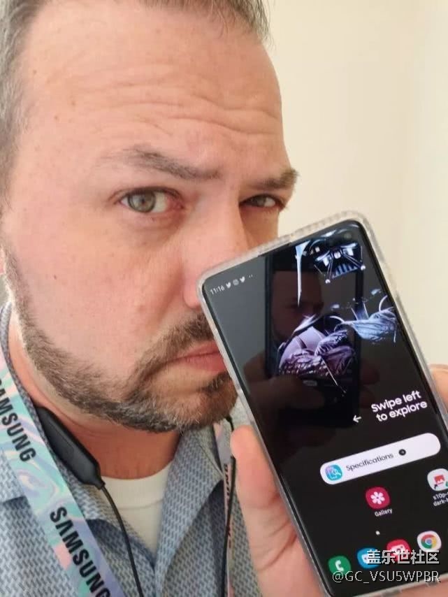 如何完美隱藏三星s10屏幕的圓孔設(shè)計？一大波創(chuàng)意壁紙來襲