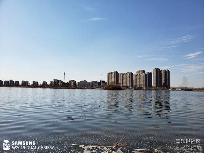 心系天下三星W2019：開(kāi)闔之間，風(fēng)范盡顯