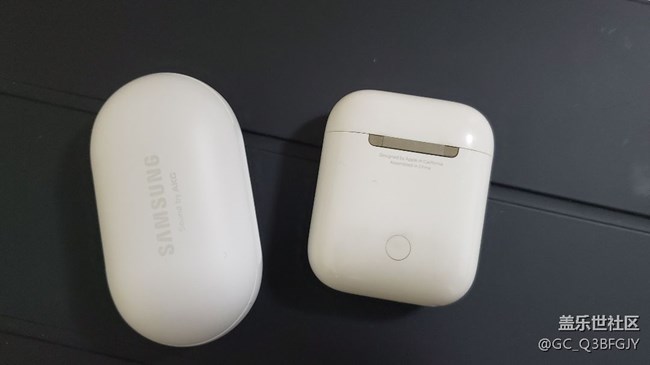 港版512贈送Buds入耳及與airpods 簡單對比 港版512贈送Buds入耳及與airpods 簡單對比