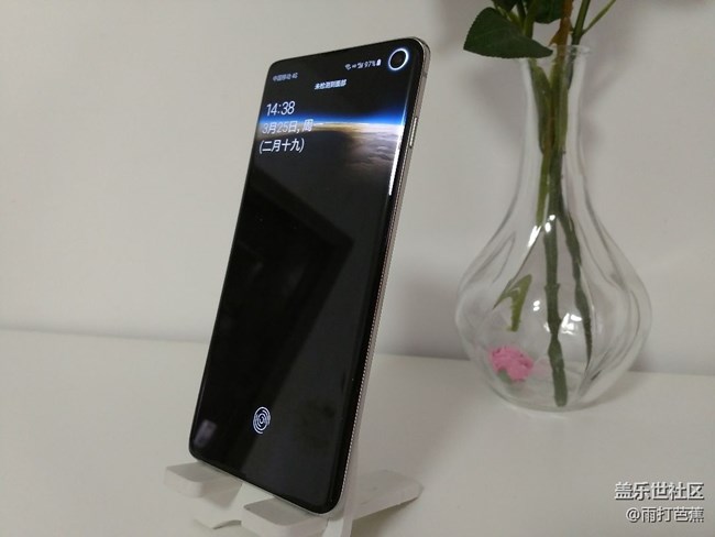 【先于時(shí)代】我所喜歡的“十代先鋒”S10手機(jī)。