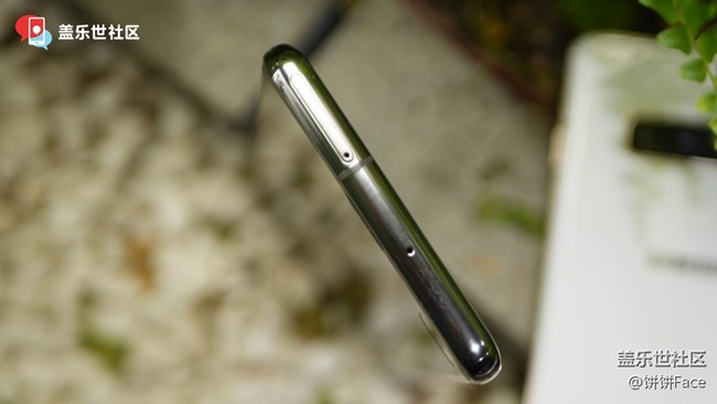 不一樣的“十代”三星Galaxy S10+陶瓷版美圖賞