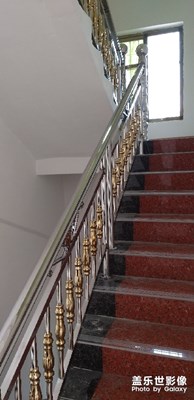 仿制木樓梯