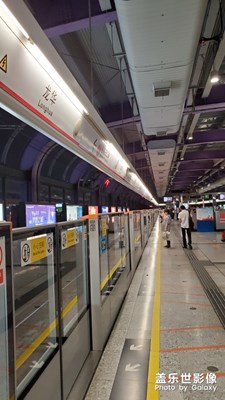 地鐵上隨便拍拍