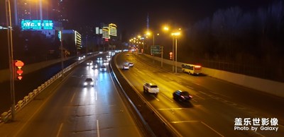 烏魯木齊市河灘快速公路，西大橋路段