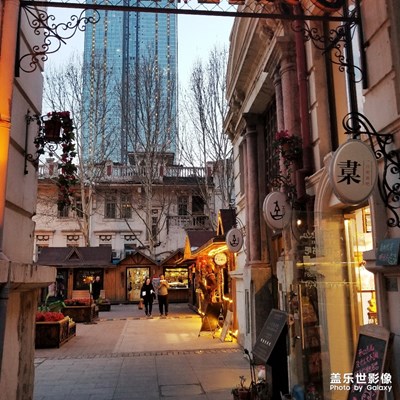 傍晚的意大利風(fēng)情區(qū)