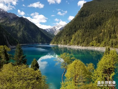 美麗的九寨溝！