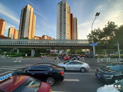 三星Galaxy S10e超廣角樣張