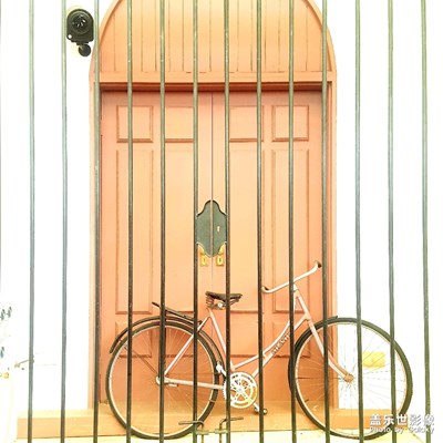 在另一座城市流連