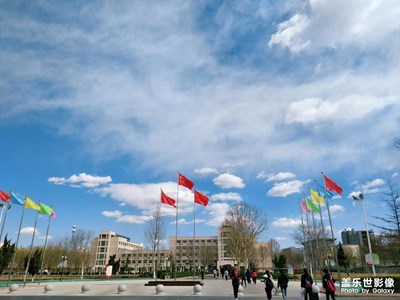 學(xué)校真好呀