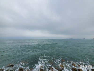 【向往的天空】+異鄉(xiāng)的景