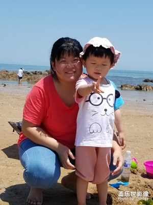 臭美一下，，，，，，，，，，