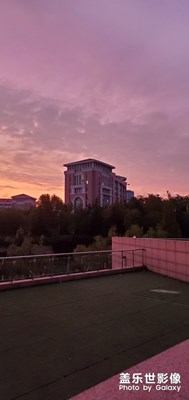 中國最美大學(xué)之一，猜猜是哪里