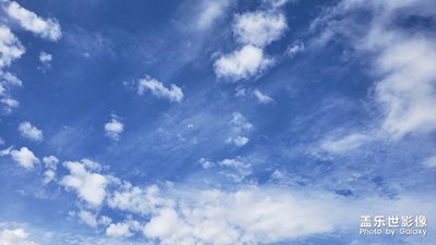 有個(gè)小無(wú)人機(jī)