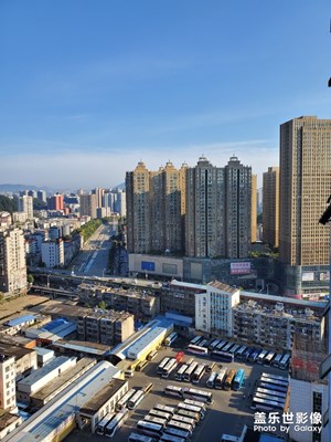 湖北十堰三堰汽車站俯瞰