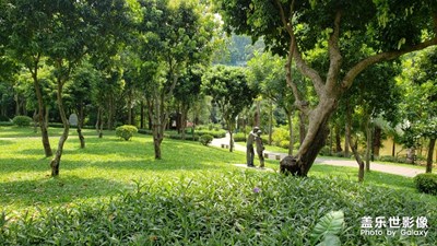 休息爬羊臺(tái)山