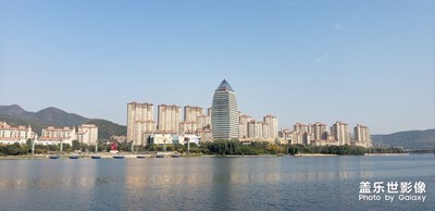 攝影菜鳥(niǎo)報(bào)到，多多指教