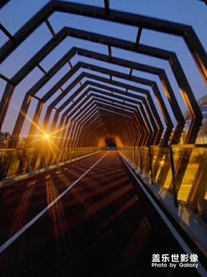 當(dāng)年s10+拍的