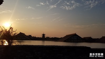 【瑰麗時分】+夕陽下的古城