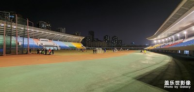 武漢理工大學(xué)體育場(chǎng)