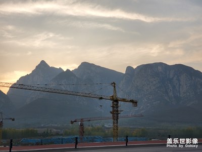 今日立冬，穿厚一點(diǎn)