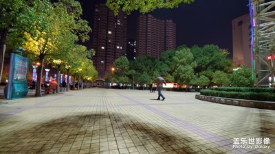 Note10+夜景呈現(xiàn)，你們覺(jué)得如何？