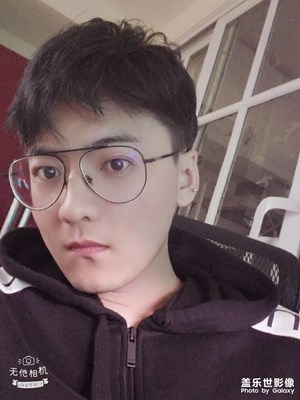 開箱一個自制蛋包飯。