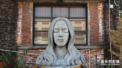 閉上眼聆聽世界