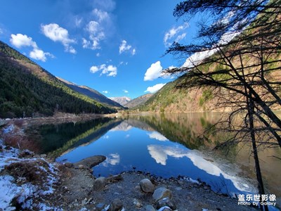 【2019最美瞬間】+達(dá)古冰川