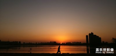 【2019最美瞬間】+年度醉美余暉，鏡頭下的惆悵詩(shī)意