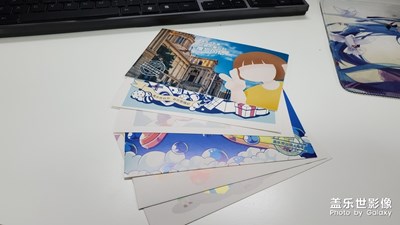 社區(qū)四周年賀卡