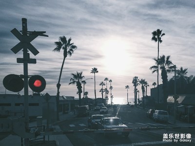 在加州的陽(yáng)光海灘過(guò)新年