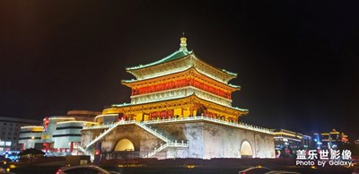 【明亮的夜】+ 鐘樓簡影