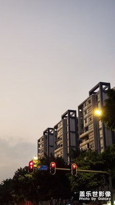 等，等燈等燈