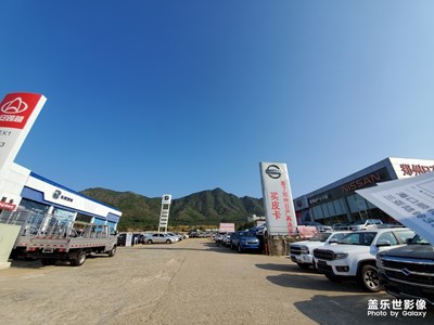 三亞汽車城一隅