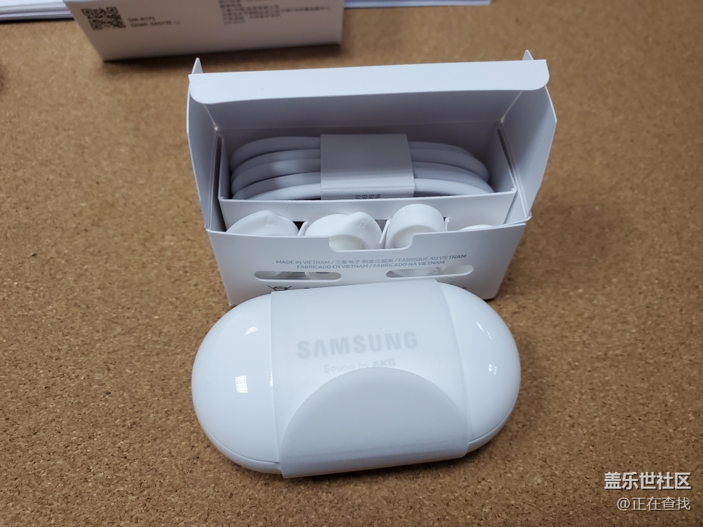 【我的專屬Buds+】今天剛到手的白色buds+初試