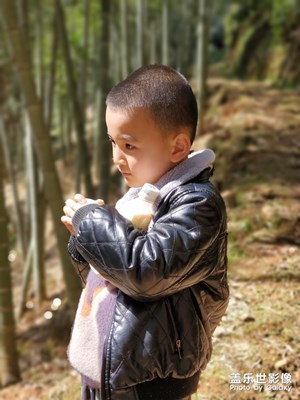 帥哥靚妹，嘿嘿??