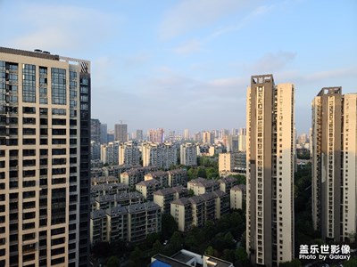 出太陽了，下班用s20 ultra拍了幾張