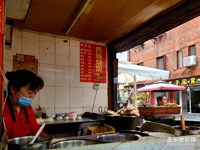 生活總得繼續(xù)