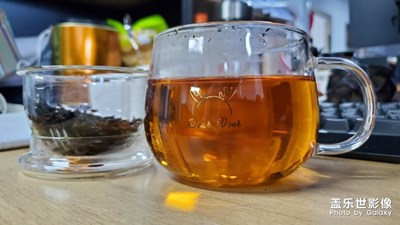 茶漫，味央