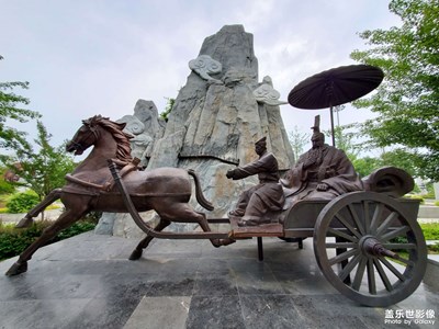 【與世界相遇】+雕像第三季