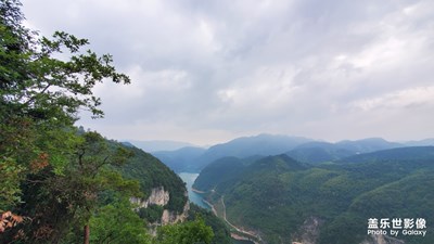 家鄉(xiāng)的山山水水
