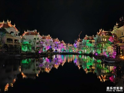 這是天堂的夜景