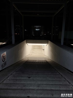 【發(fā)現(xiàn)生活發(fā)現(xiàn)美】+ 夏日夜晚