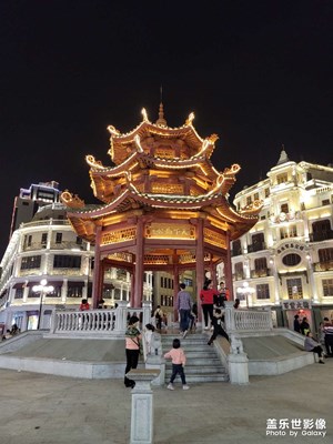 夜拍一汕頭開埠地小公園